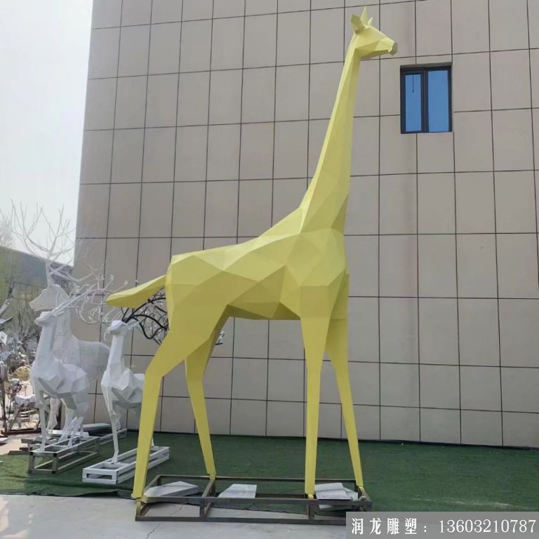 不锈钢切面几何长颈鹿雕塑 户外大型景观动物雕塑